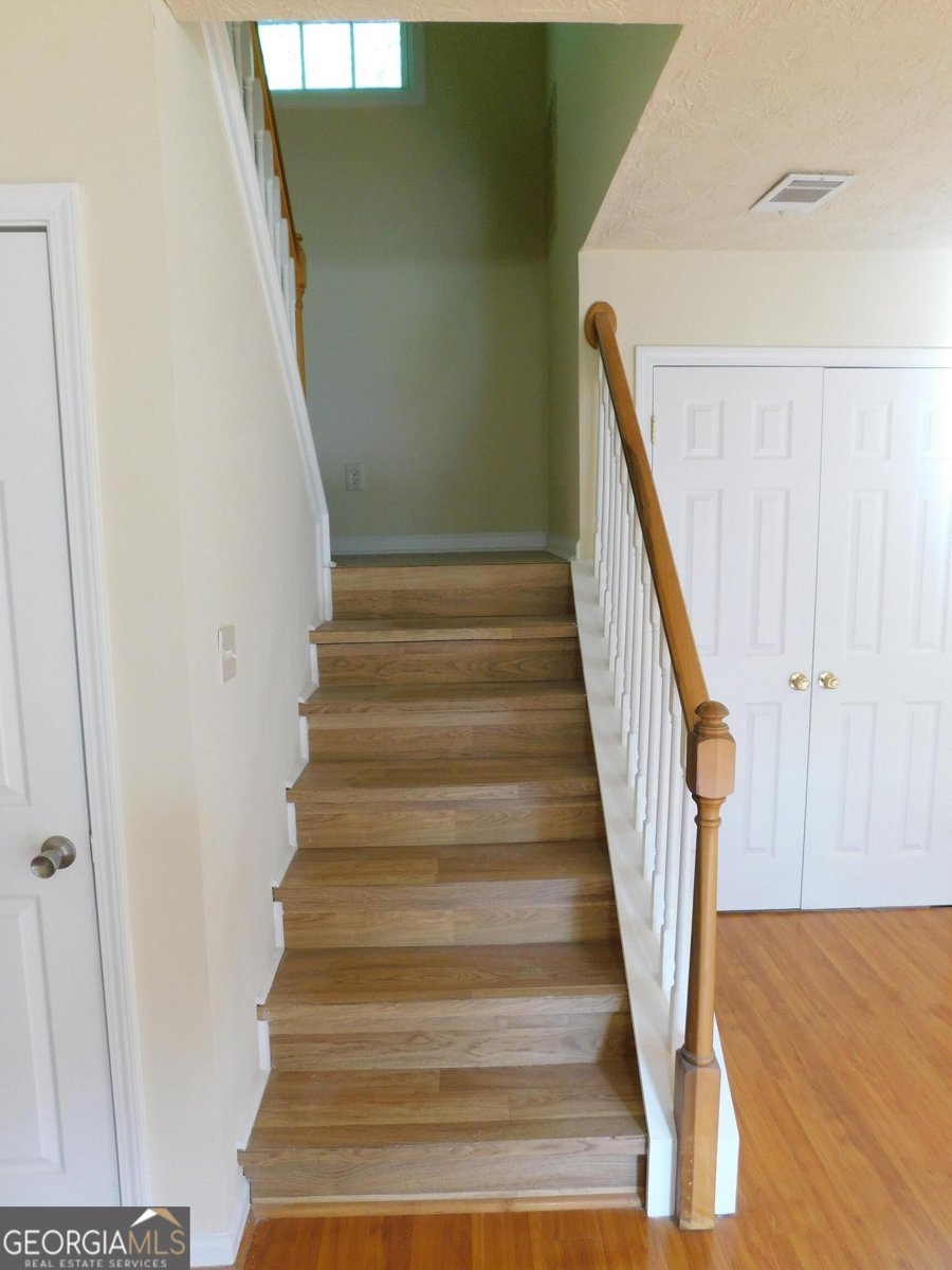 811 Kennesaw Drive Forest Park - Photo 7