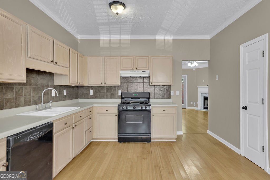 2555 Summit Cove Drive Duluth - Photo 6