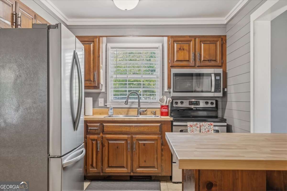 395 Dewberry Lane Lindale - Photo 11