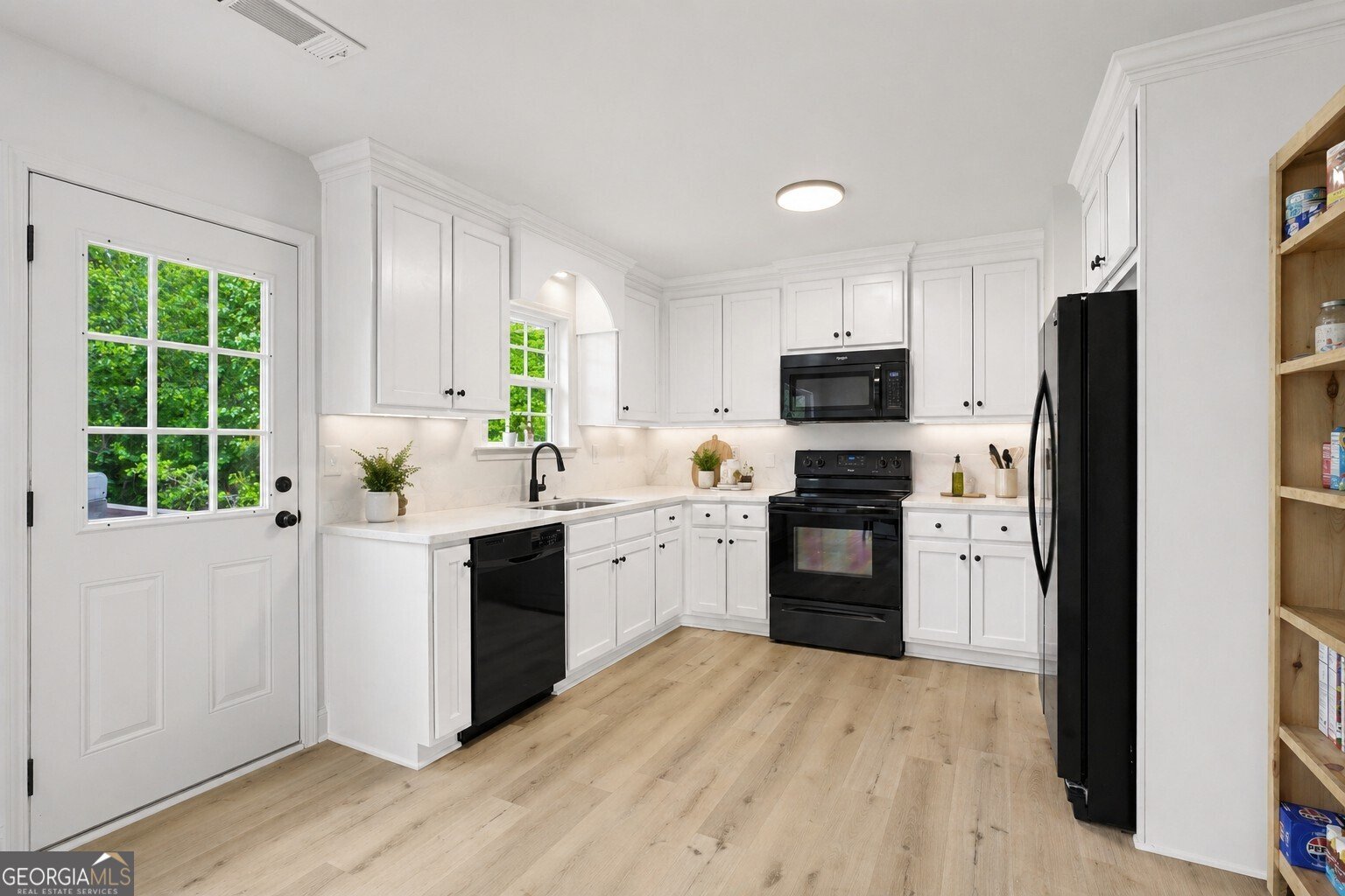 5458 Latham Manor Drive Gainesville - Photo 15