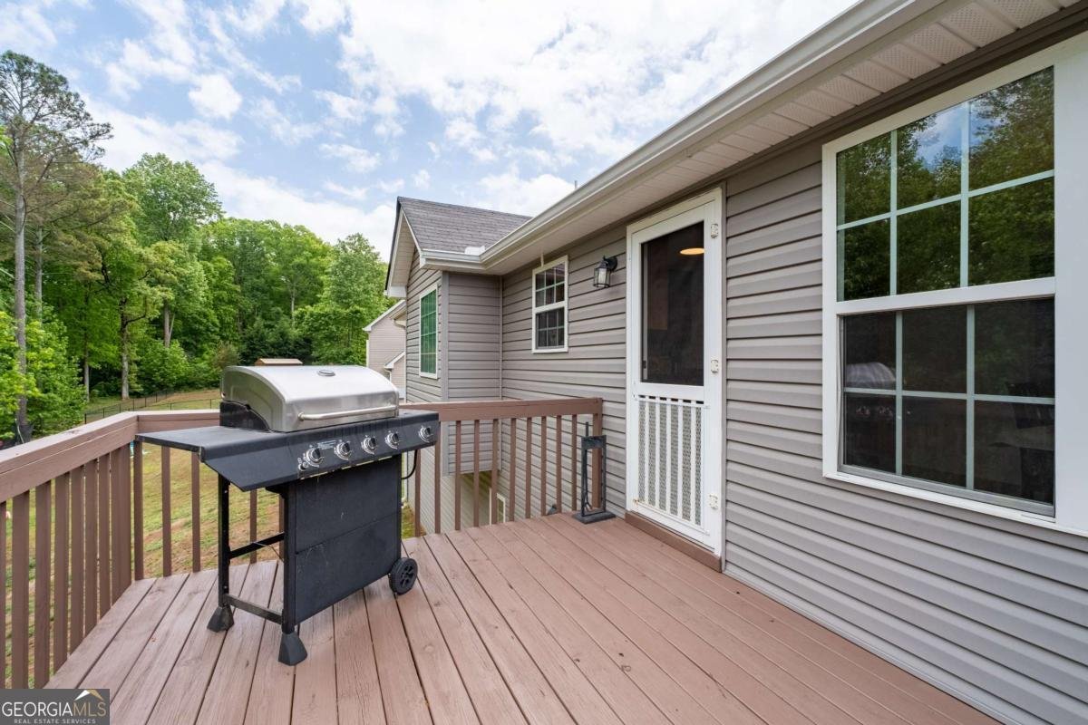 5458 Latham Manor Drive Gainesville - Photo 17
