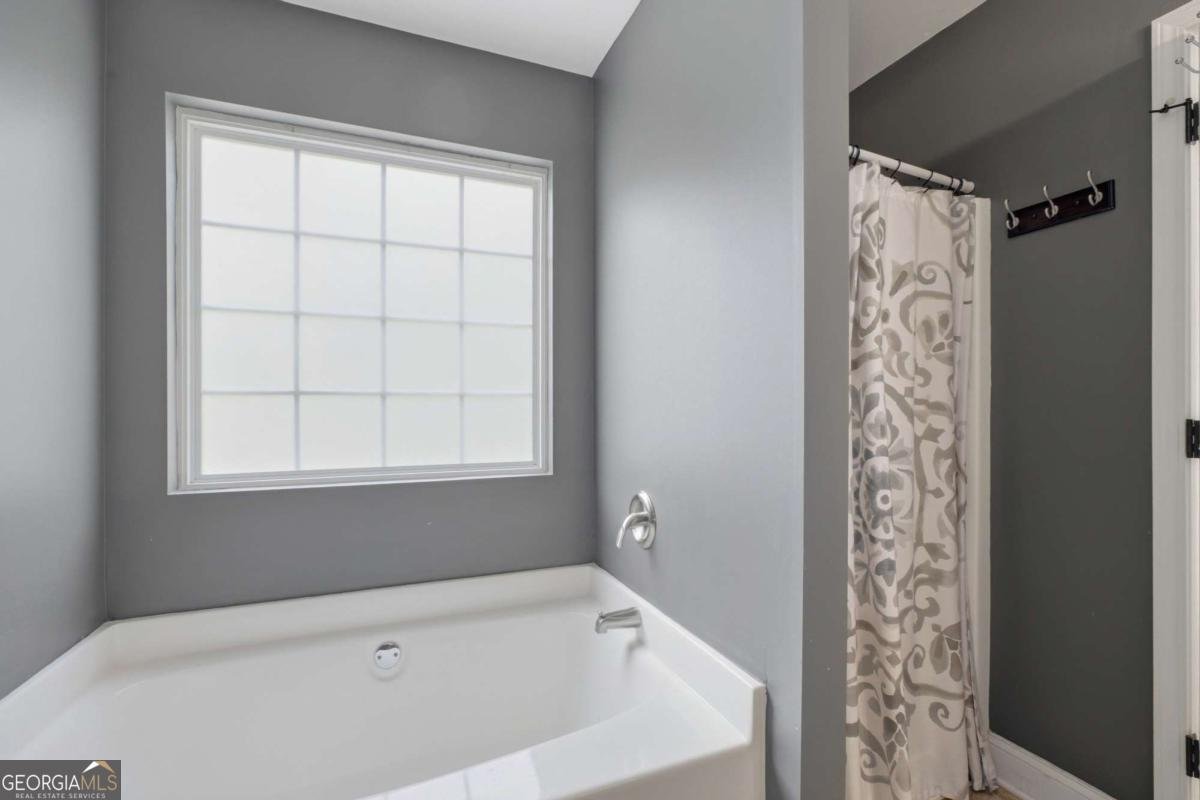5458 Latham Manor Drive Gainesville - Photo 22