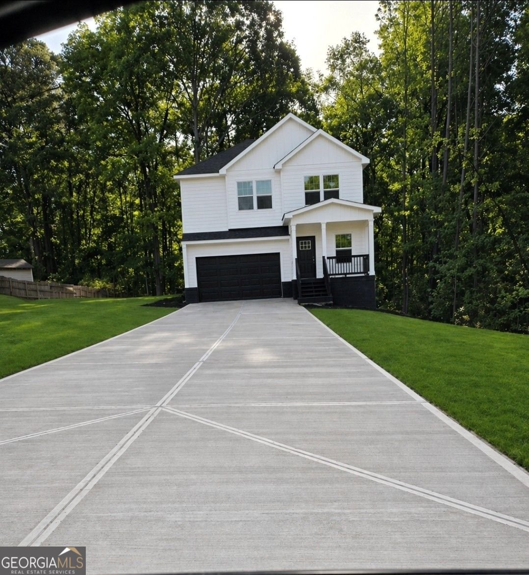 131 Forest Place Stockbridge - main photo