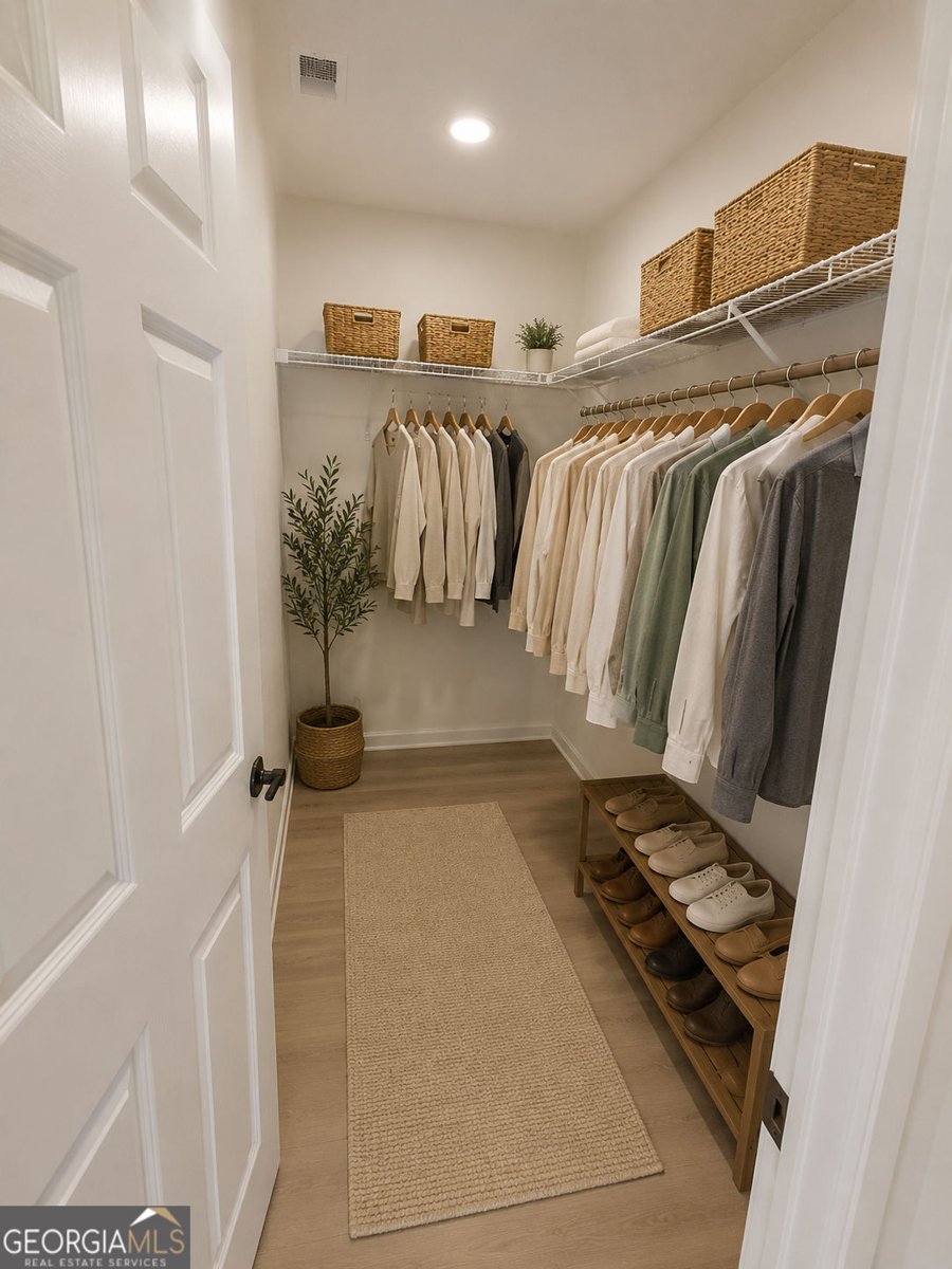 131 Forest Place Stockbridge - Photo 12