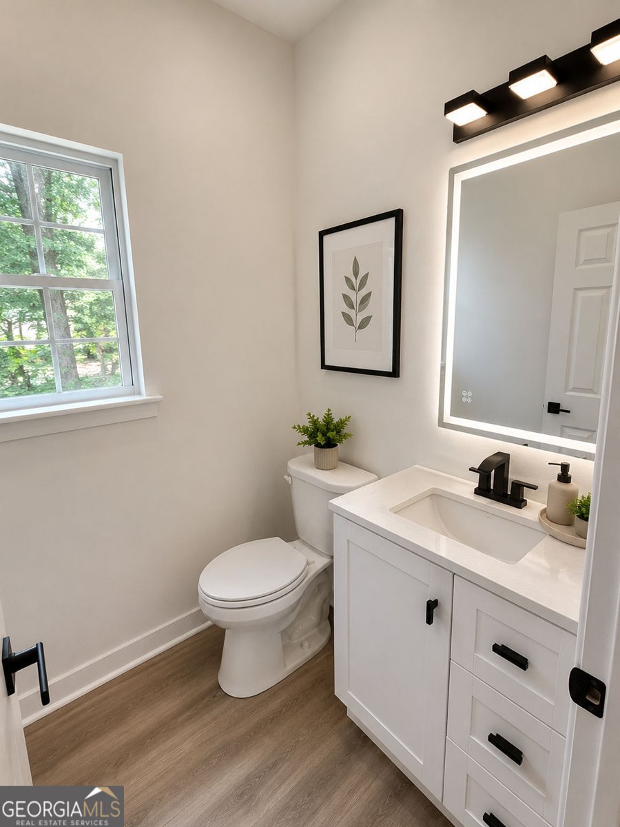 131 Forest Place Stockbridge - Photo 6