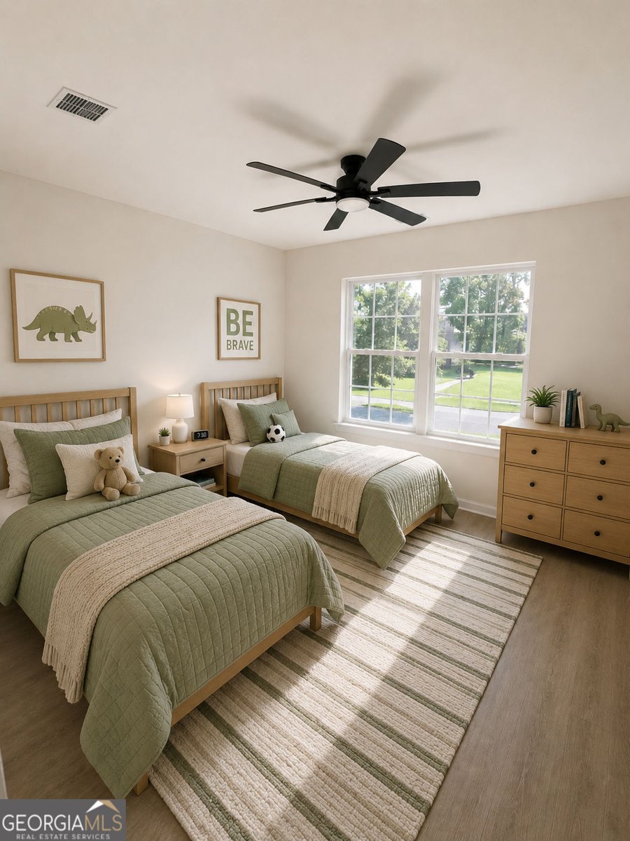 131 Forest Place Stockbridge - Photo 9