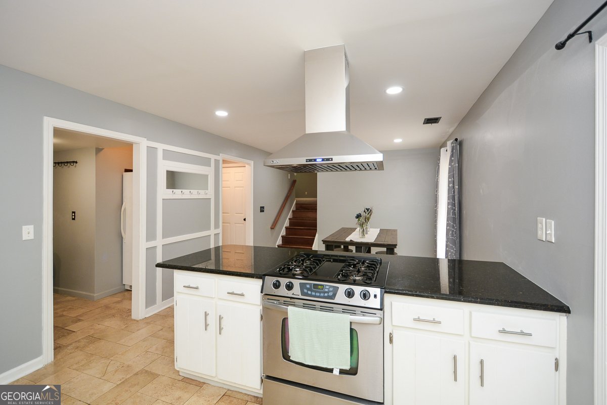 810 Hampton Court Woodstock - Photo 15