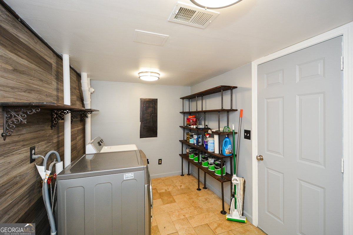 810 Hampton Court Woodstock - Photo 16