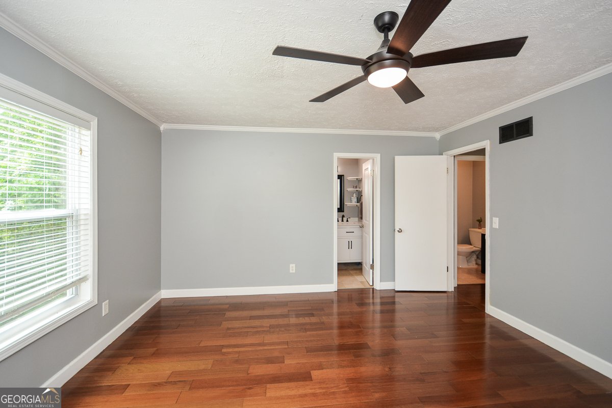 810 Hampton Court Woodstock - Photo 20