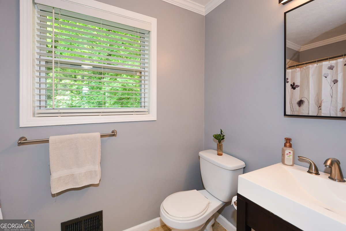 810 Hampton Court Woodstock - Photo 29