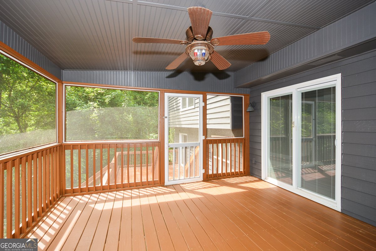 810 Hampton Court Woodstock - Photo 35