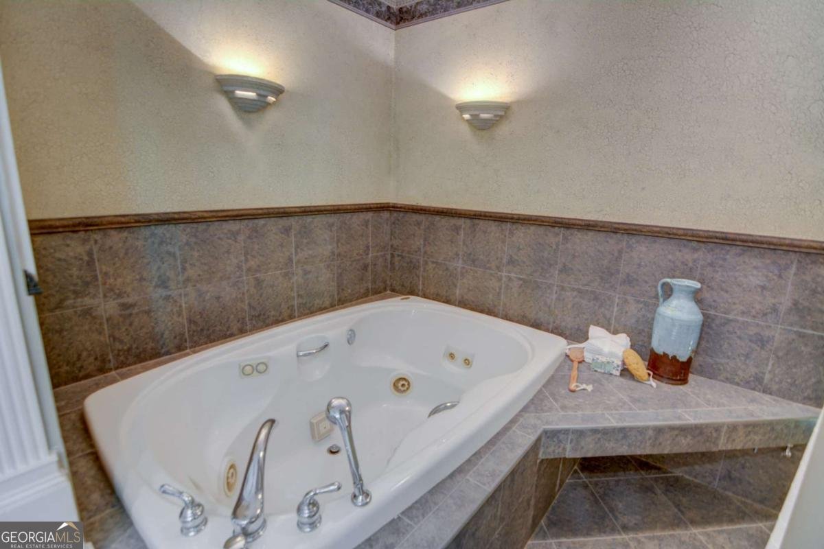 1657 Hewatt Road Lilburn - Photo 22