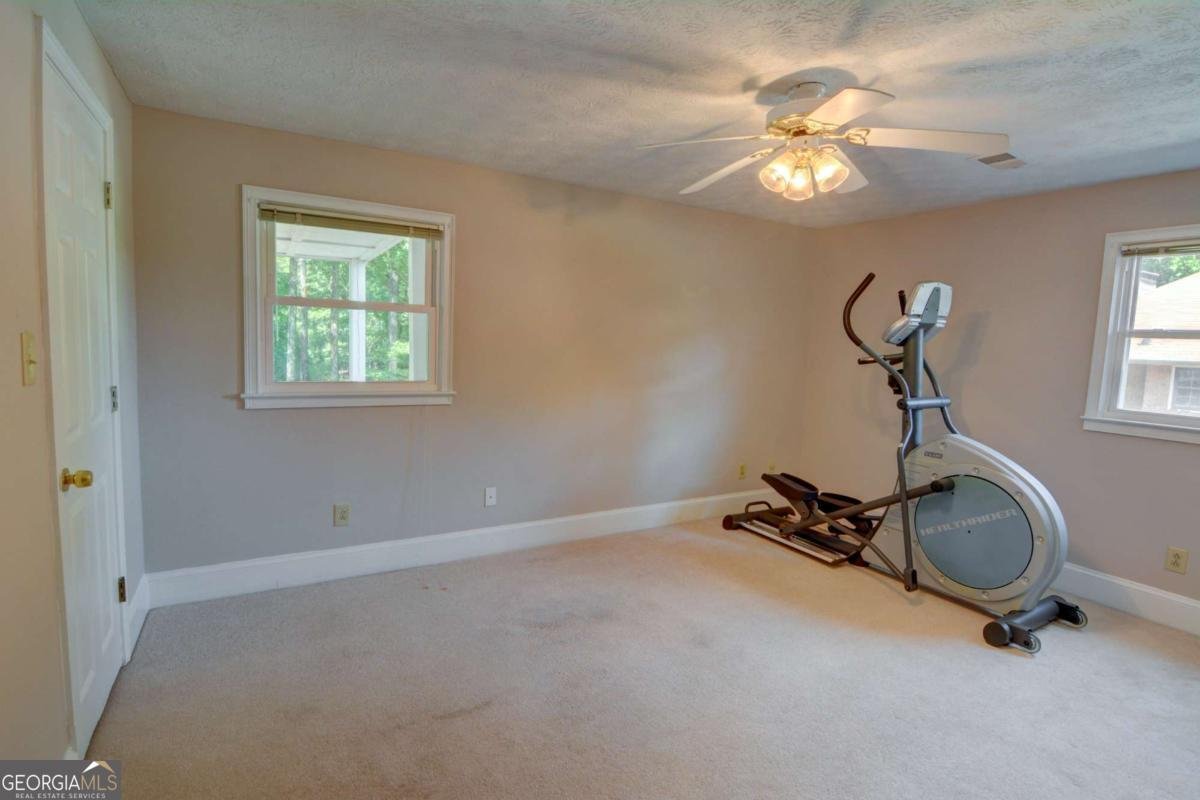 1657 Hewatt Road Lilburn - Photo 29