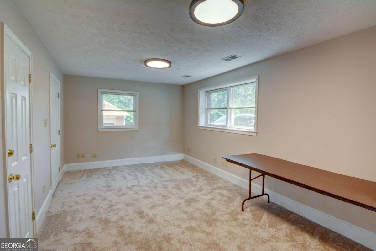 1657 Hewatt Road Lilburn - Photo 31