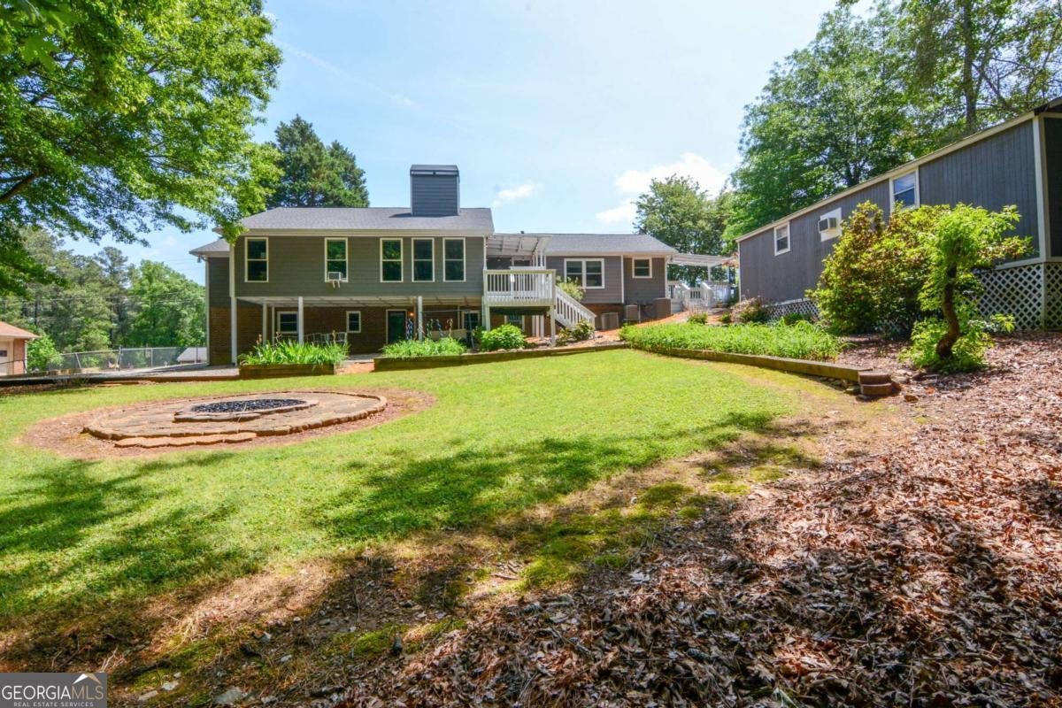 1657 Hewatt Road Lilburn - Photo 32