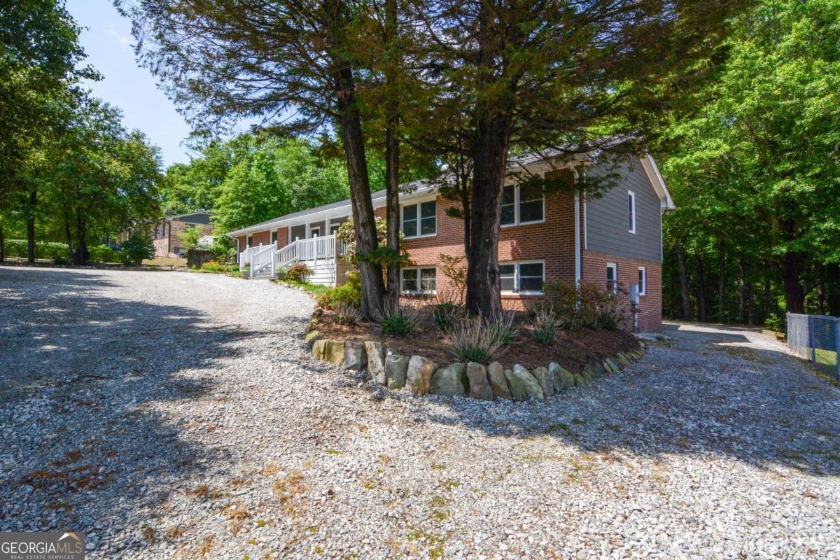 1657 Hewatt Road Lilburn - Photo 6