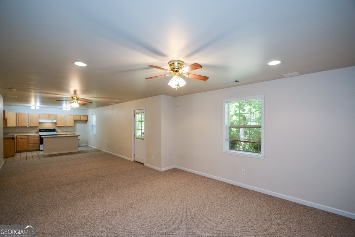 1942 Ashwood Grove Drive Snellville - Photo 16