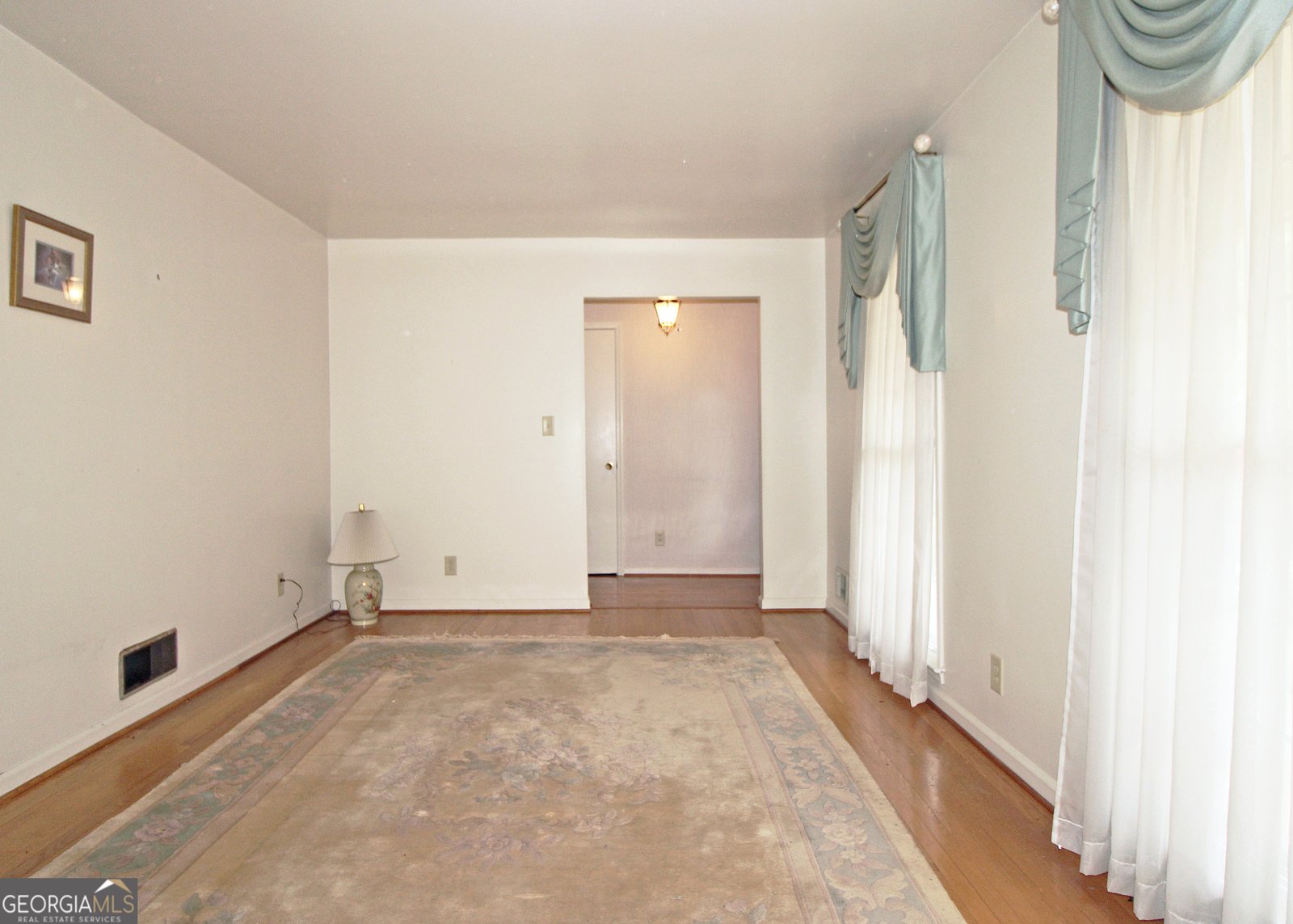 Photo 4
