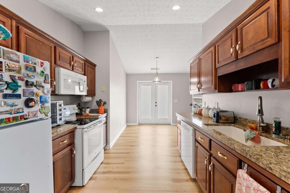 4570 Summerset Drive Gainesville - Photo 10