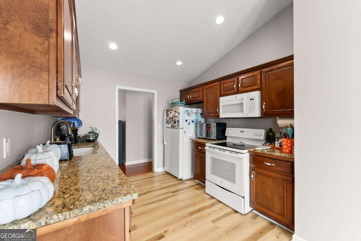 4570 Summerset Drive Gainesville - Photo 15