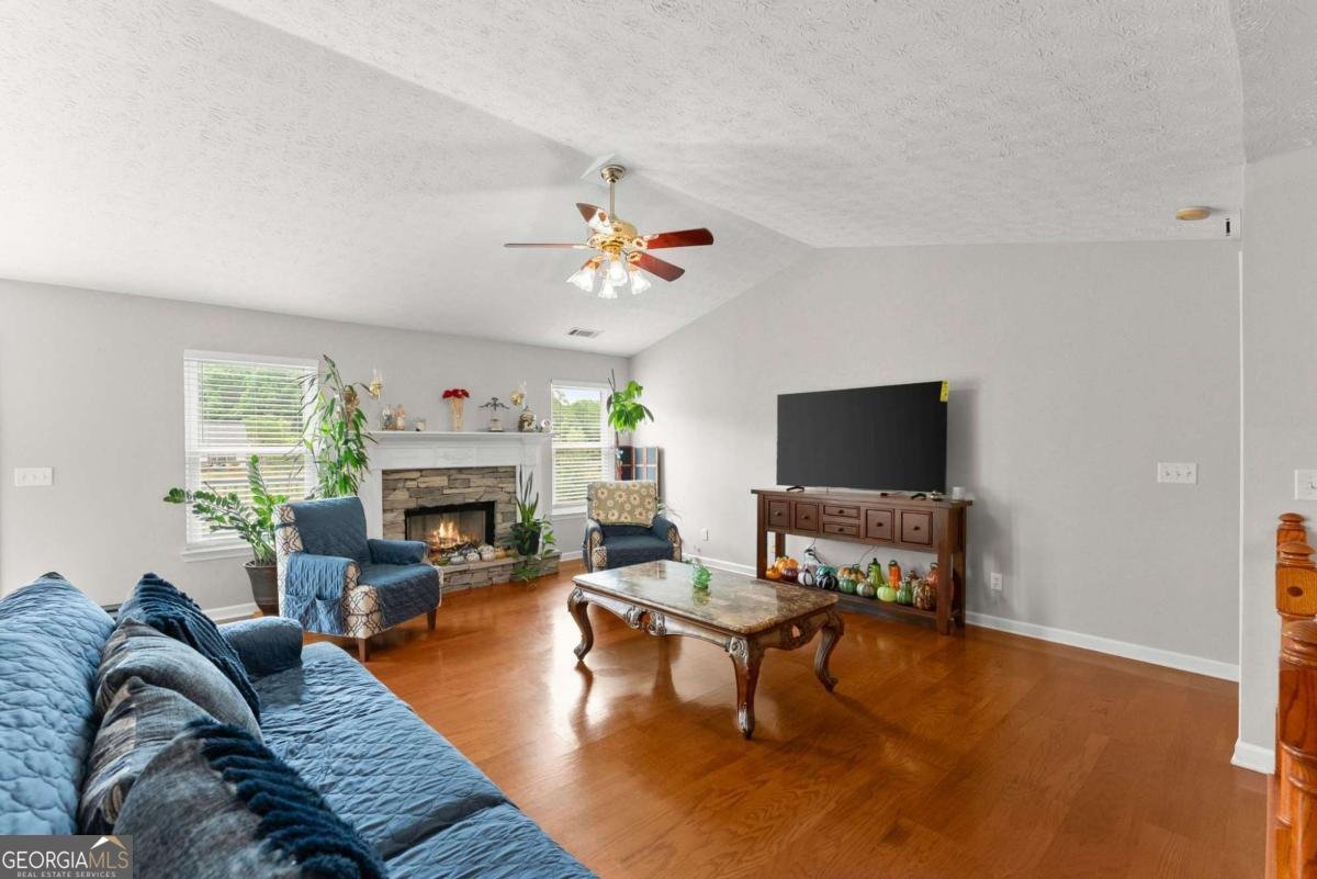 4570 Summerset Drive Gainesville - Photo 7