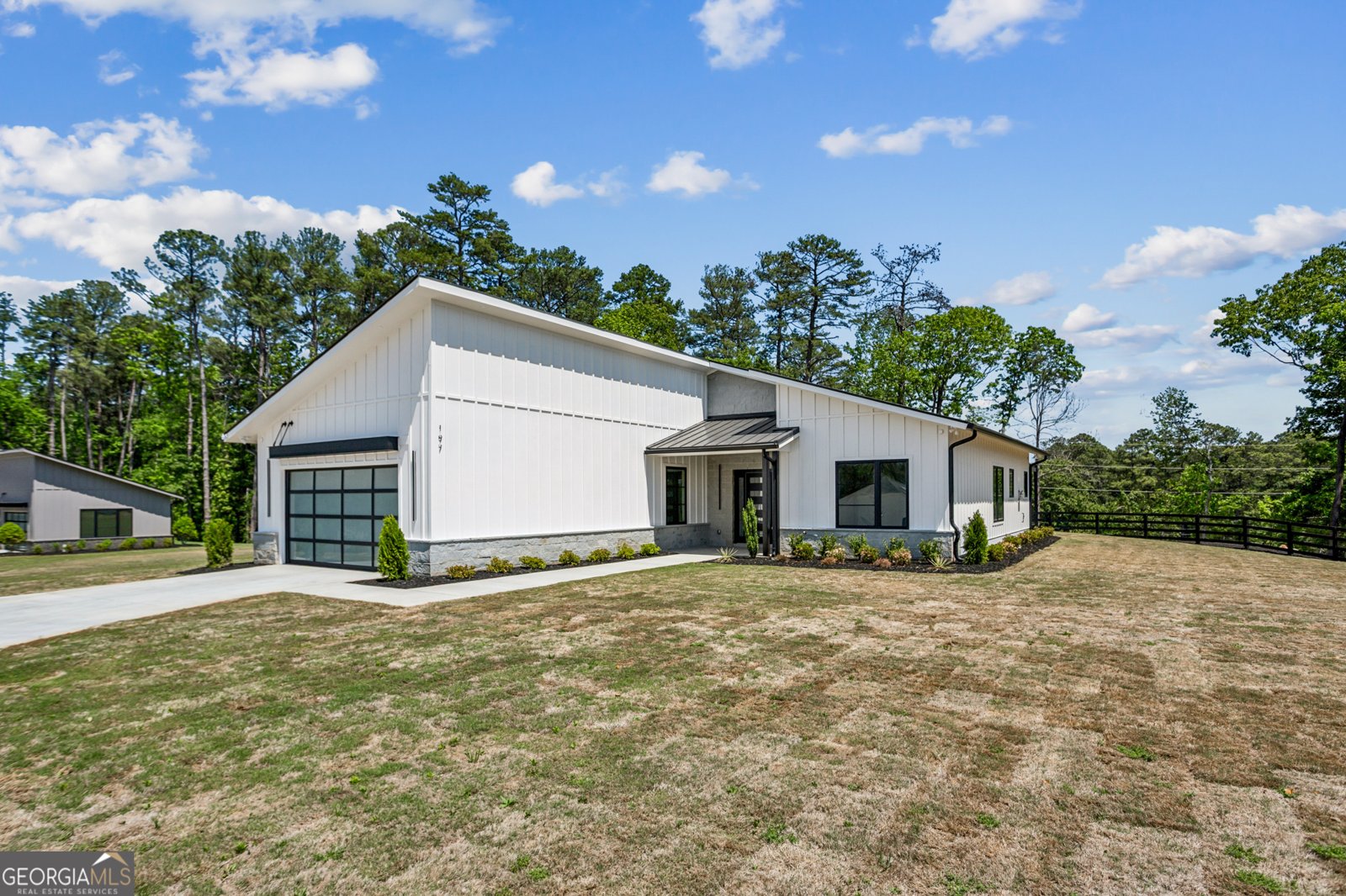 197 Laura Lake Road Marietta - Photo 1