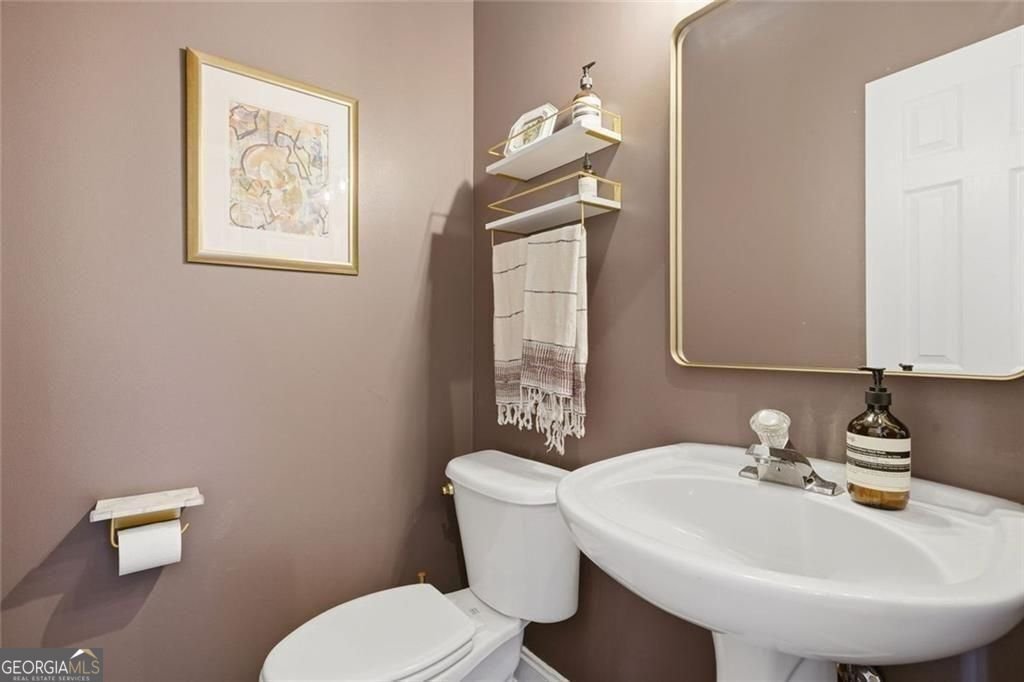 815 Freedom Lane Roswell - Photo 19