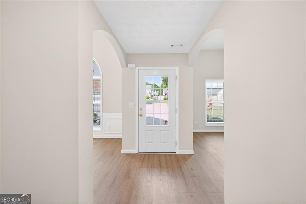 514 Grand Ashbury Lane Buford - Photo 11