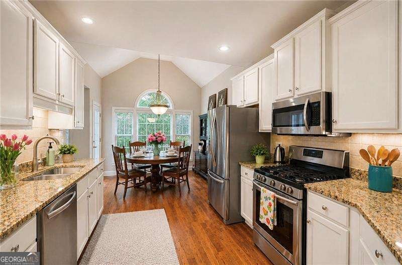 9219 Camden Court Douglasville - Photo 12