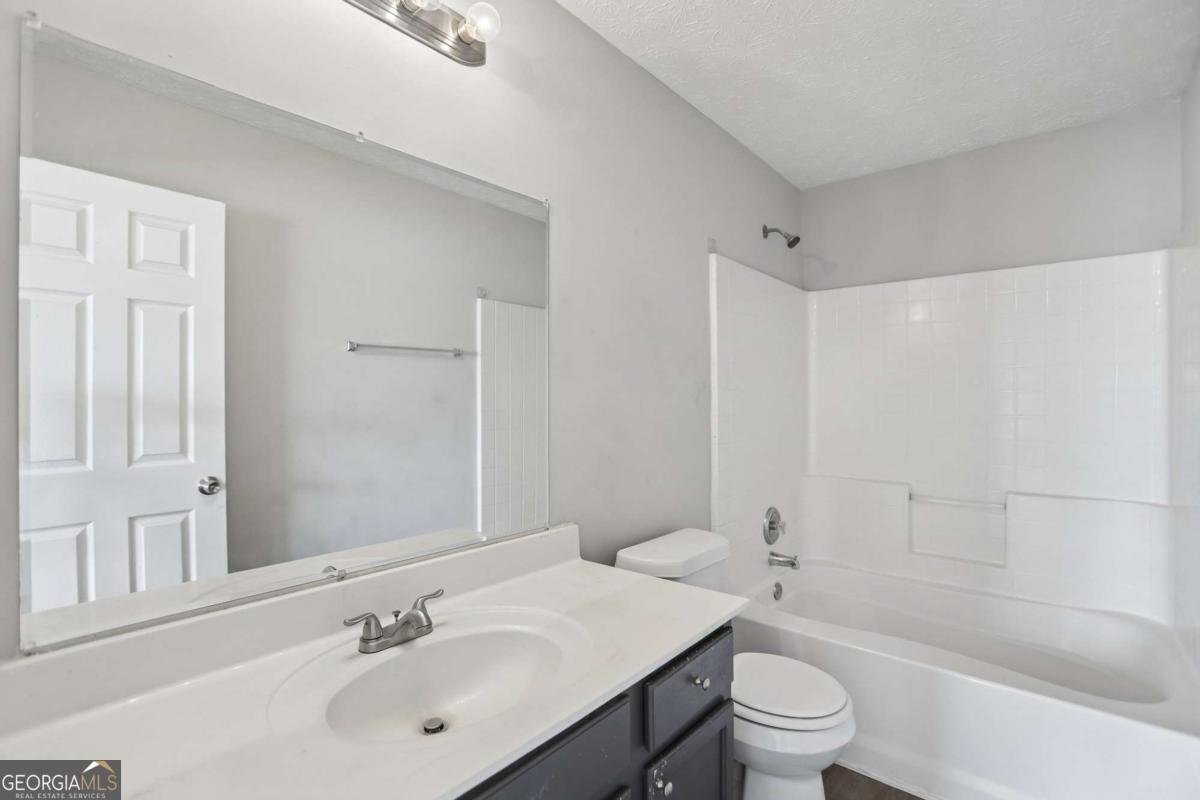 120 Meadowridge Drive Covington - Photo 11