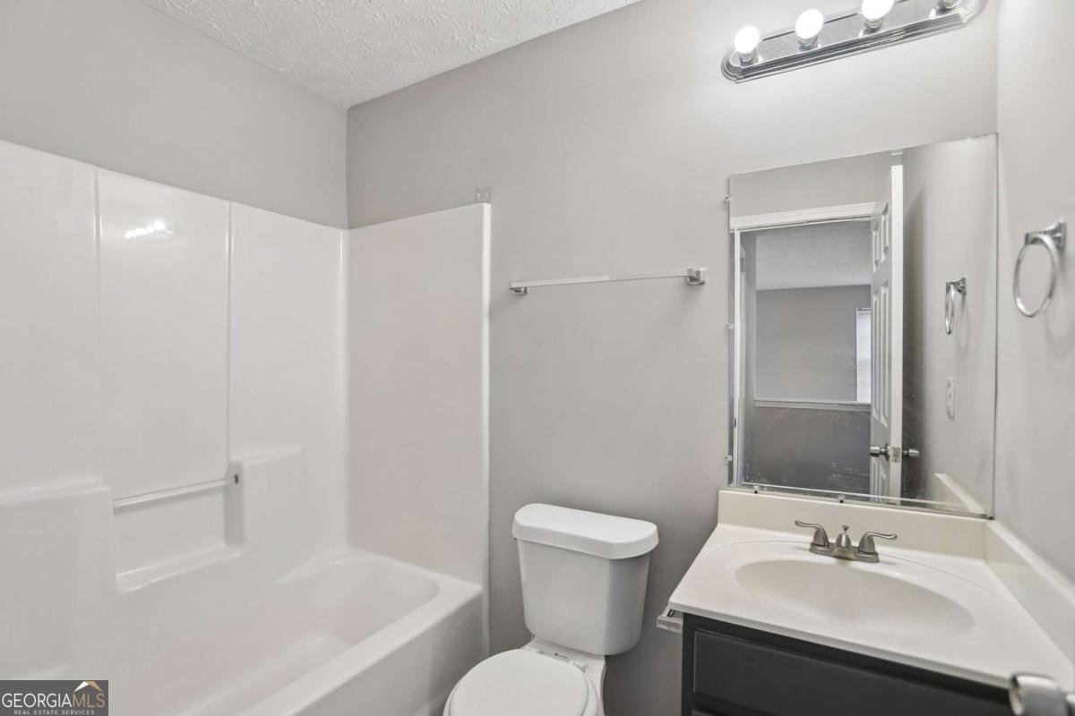 120 Meadowridge Drive Covington - Photo 15