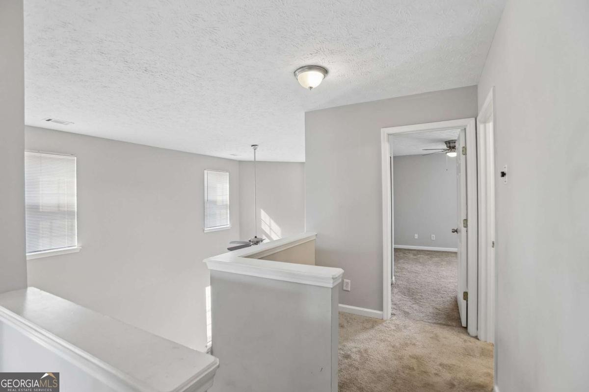 120 Meadowridge Drive Covington - Photo 8