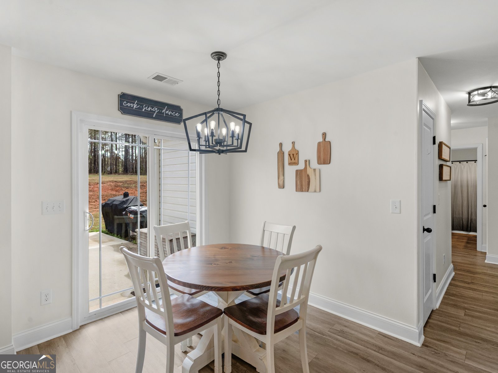 119 Mylee Cove Barnesville - Photo 15