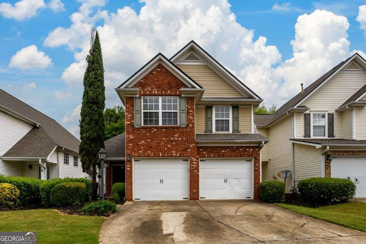 2190 Highland Gate Drive Cumming - Photo 1