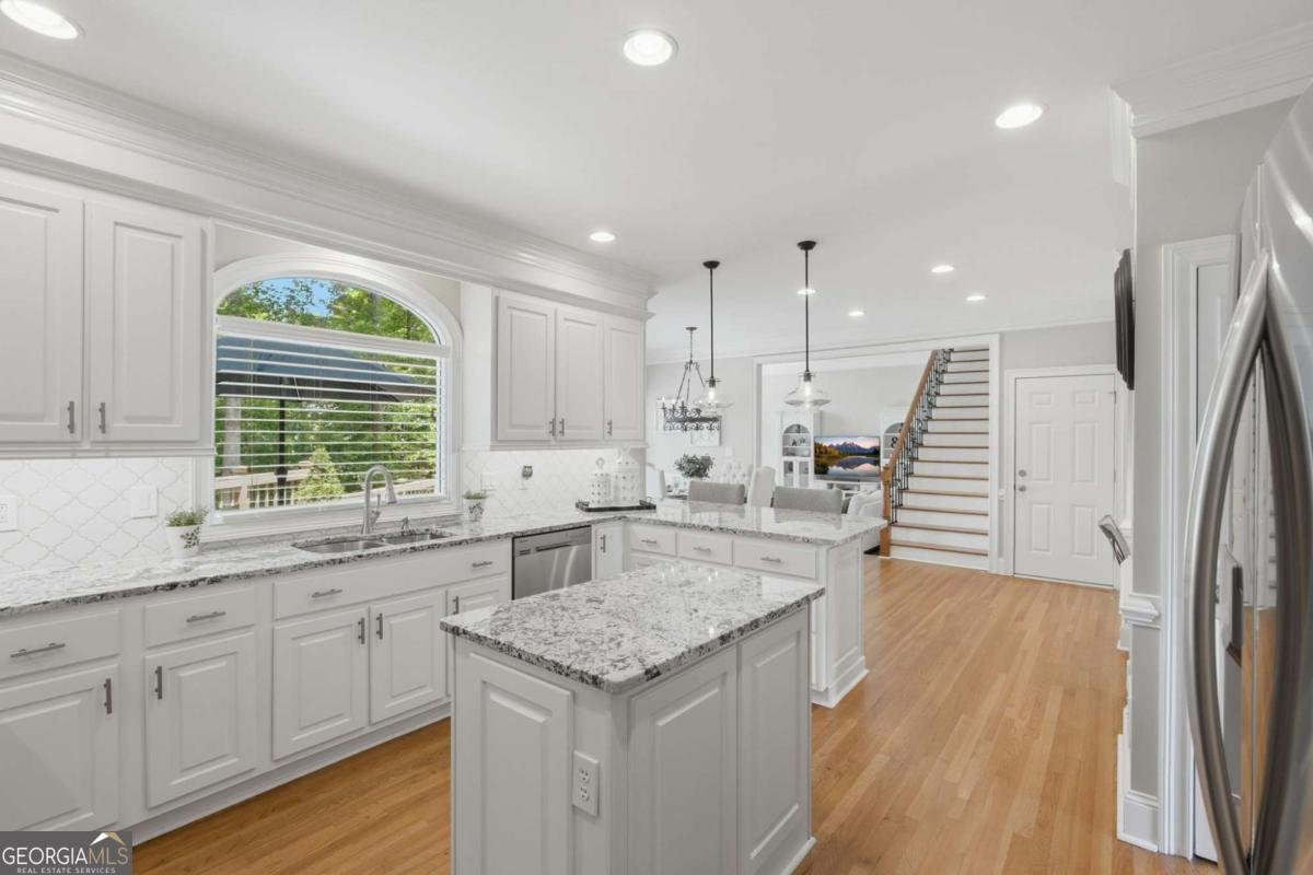 6975 Oak Brook Way Cumming - Photo 17