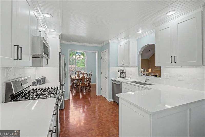 956 Taylors Farm Court Canton - Photo 8