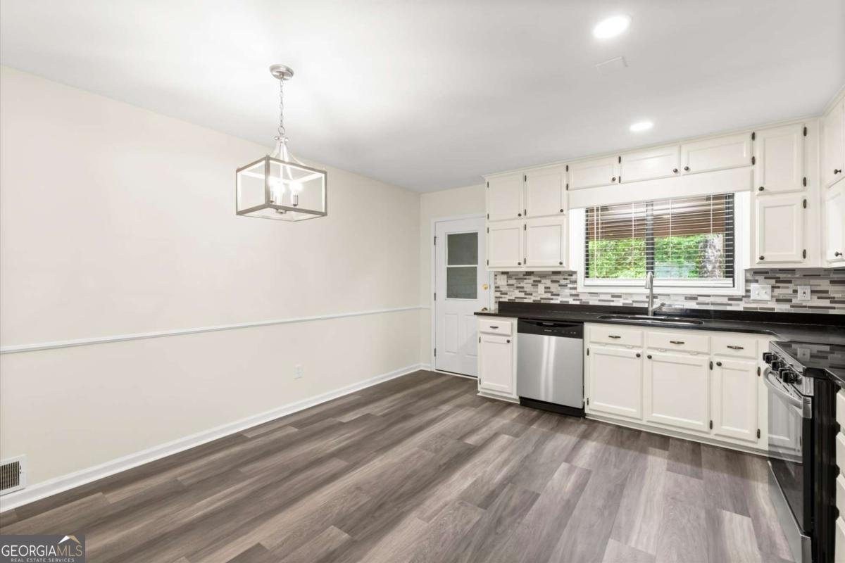 1858 D Youville Lane Atlanta - Photo 9