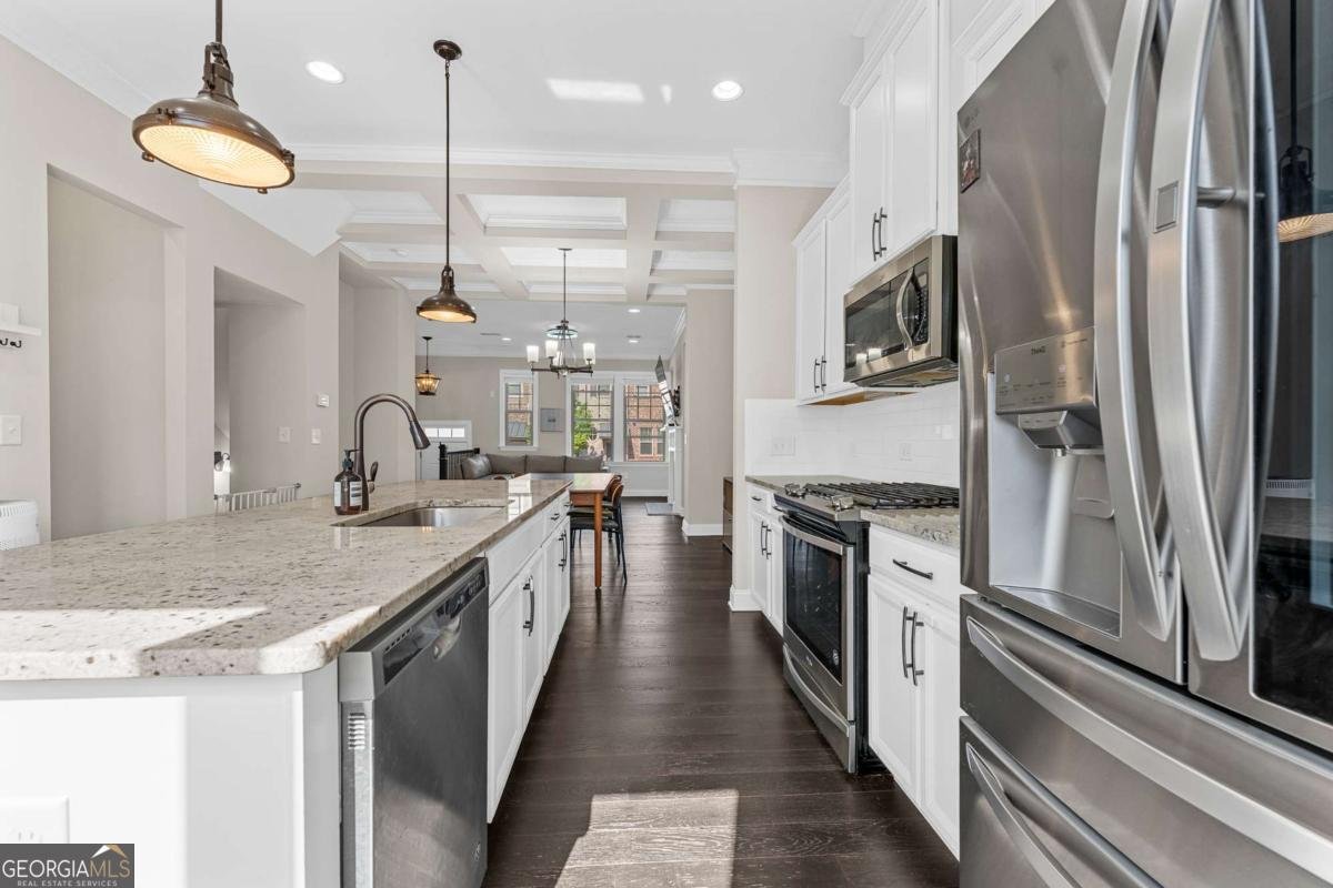 4468 Dunblane Avenue Sugar Hill - Photo 18