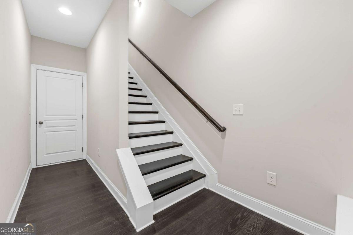 4468 Dunblane Avenue Sugar Hill - Photo 38