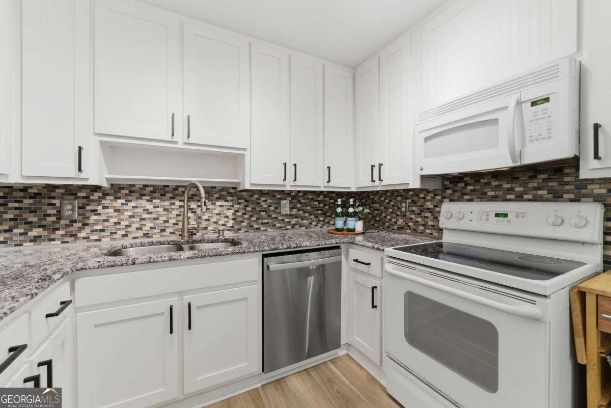 3672 Stoney View Drive Marietta - Photo 12