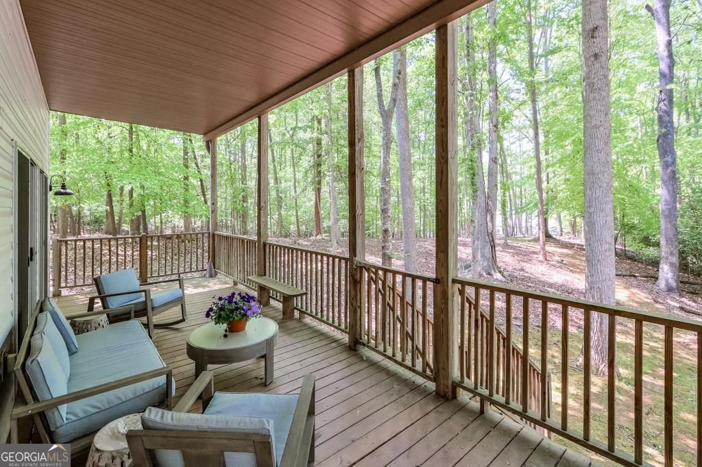 8012 Beachwood Drive Murrayville - Photo 33