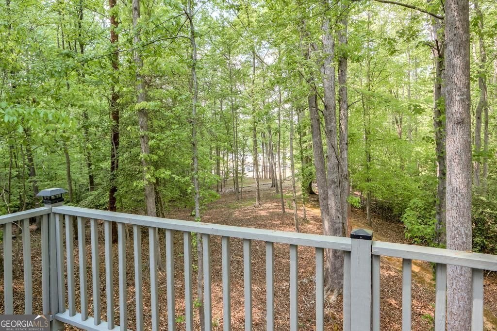 8012 Beachwood Drive Murrayville - Photo 35