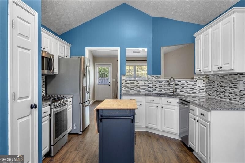 1087 Sham Pointe Drive Lawrenceville - Photo 11