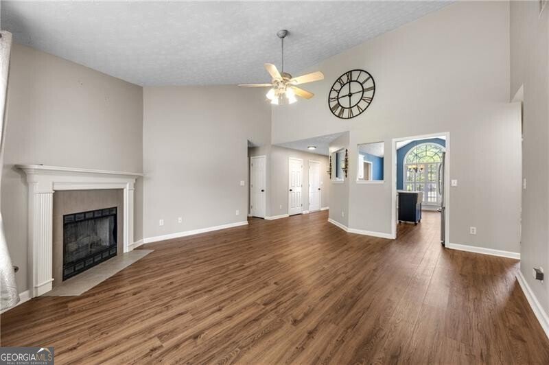 1087 Sham Pointe Drive Lawrenceville - Photo 9