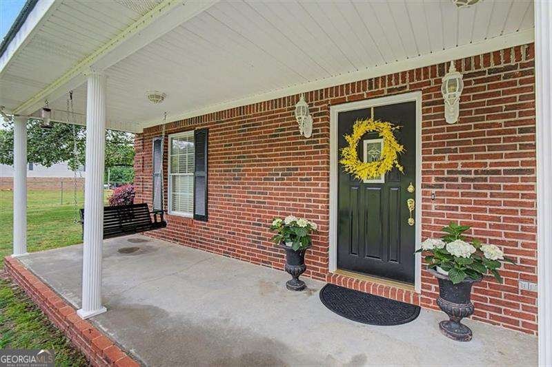 92 Alford Road Rome - Photo 9