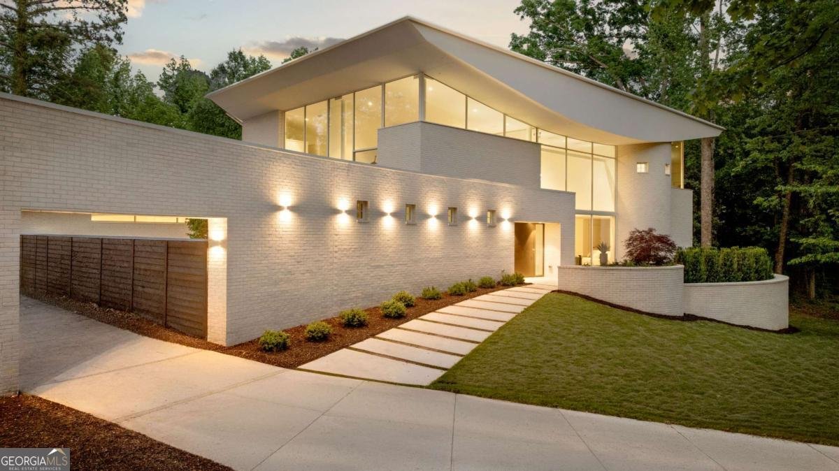 3619 Ivy Road Atlanta - Photo 1