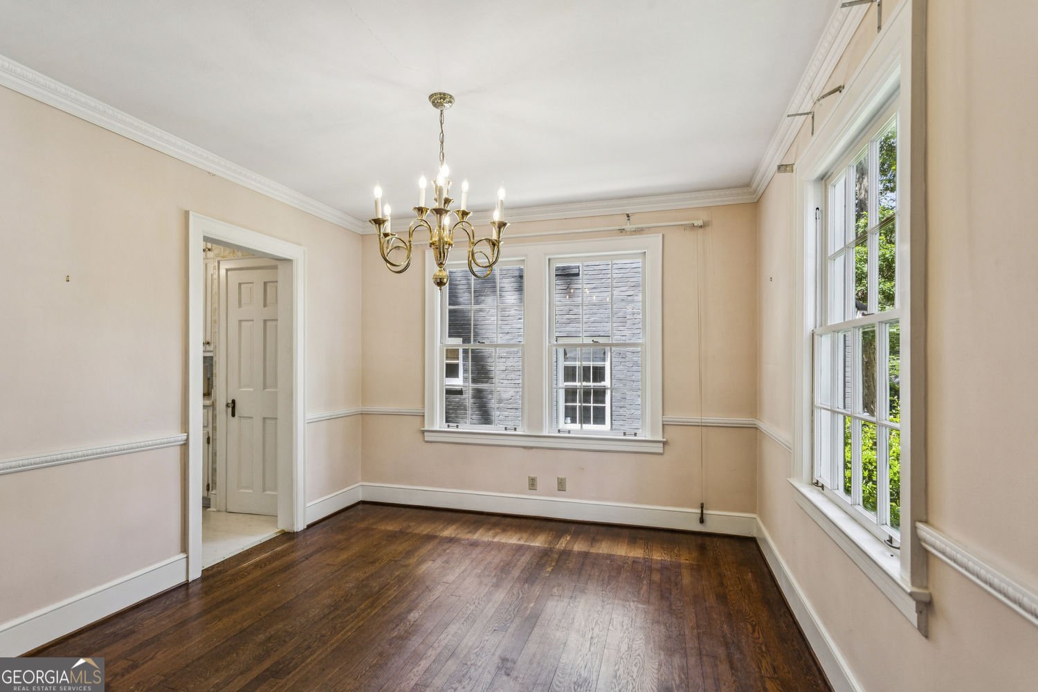 680 Longwood Drive Atlanta - Photo 10