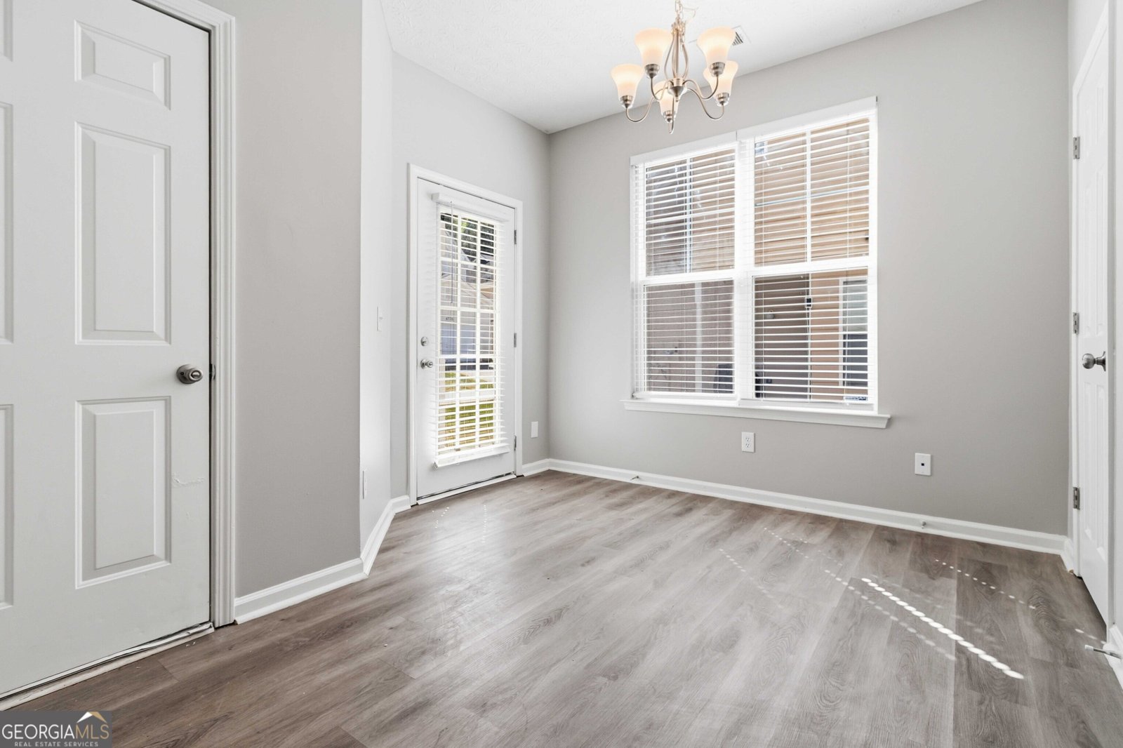 4697 Highpoint Lane Atlanta - Photo 17