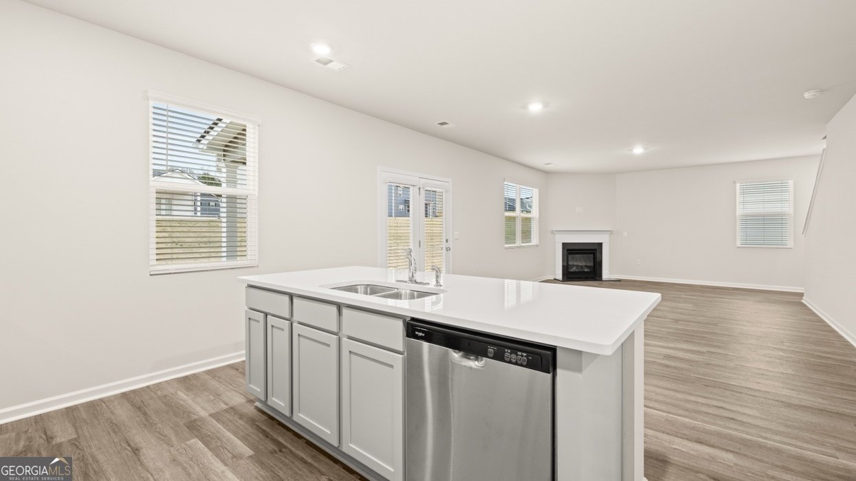 228 Defilippe Drive Statham - Photo 8