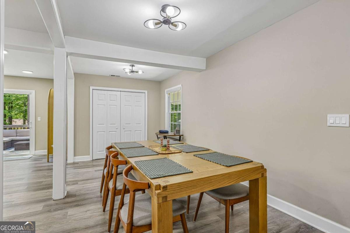 3898 Skidmore Drive Decatur - Photo 11